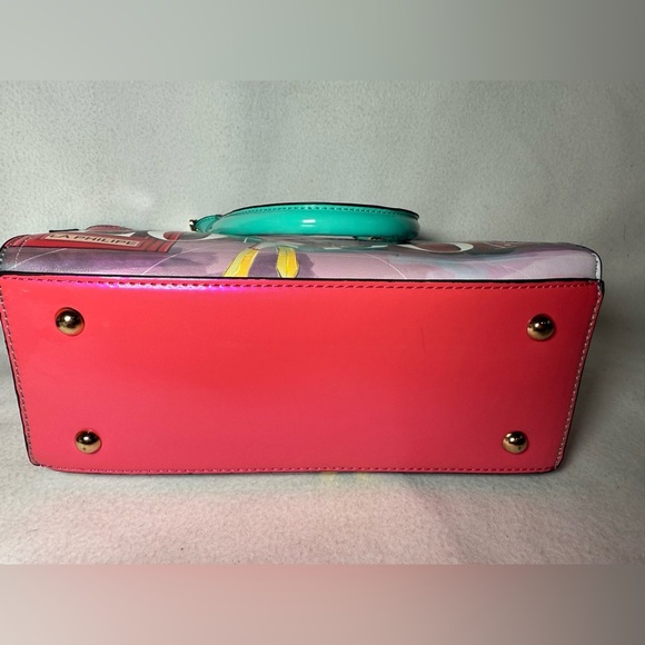 La Philipe Umbrella In London Tote. New with tags. - Picture 6 of 7